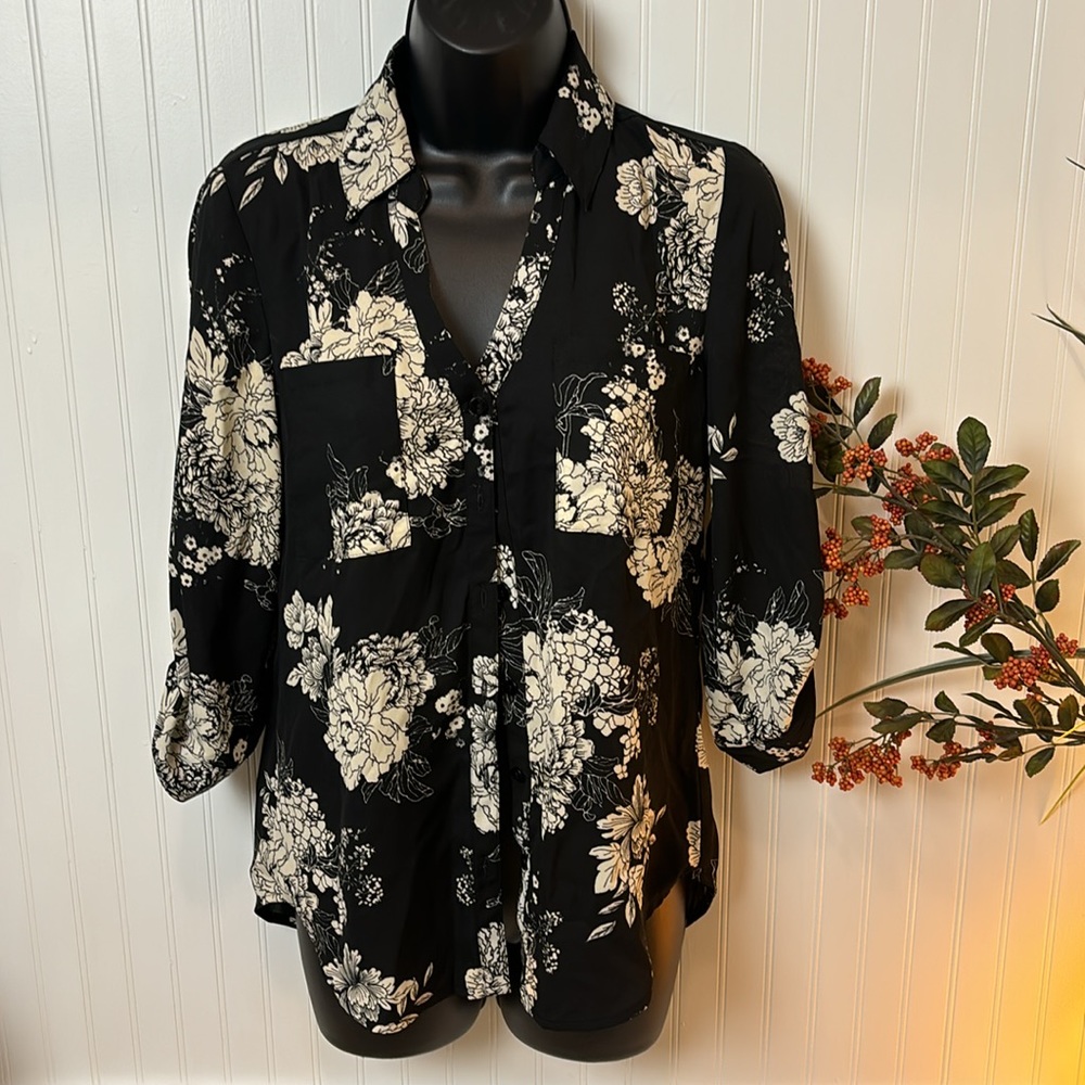IZ Byer Floral Blouse
